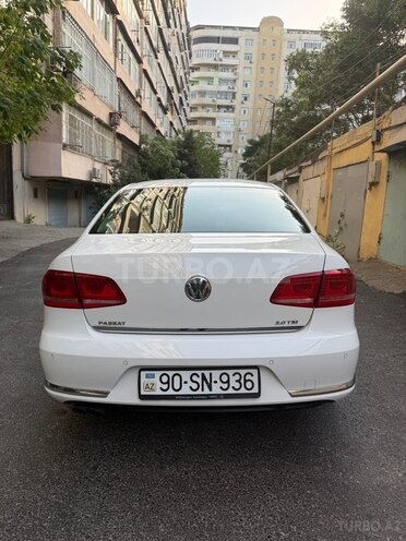 Volkswagen Passat 2013, 157,042 km - 2.0 l - Bakı