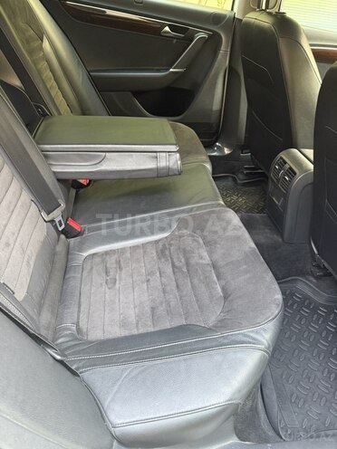 Volkswagen Passat 2013, 157,042 km - 2.0 l - Bakı