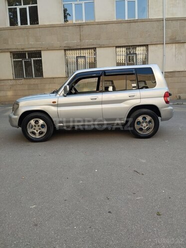 Mitsubishi Pajero io 2000, 246,982 km - 2.0 l - Bakı