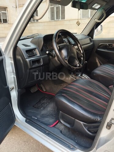 Mitsubishi Pajero io 2000, 246,982 km - 2.0 l - Bakı