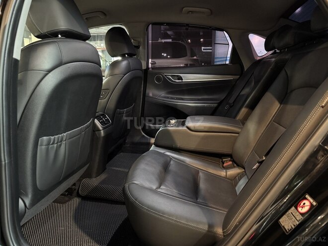 Hyundai Grandeur-12