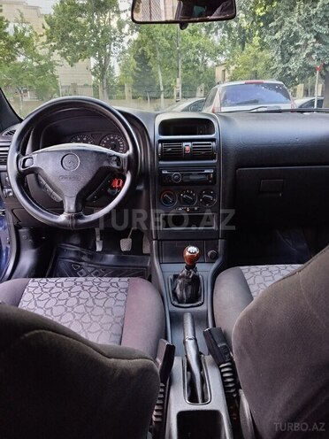 Opel Astra 2000, 348,000 km - 1.6 л - Yevlax