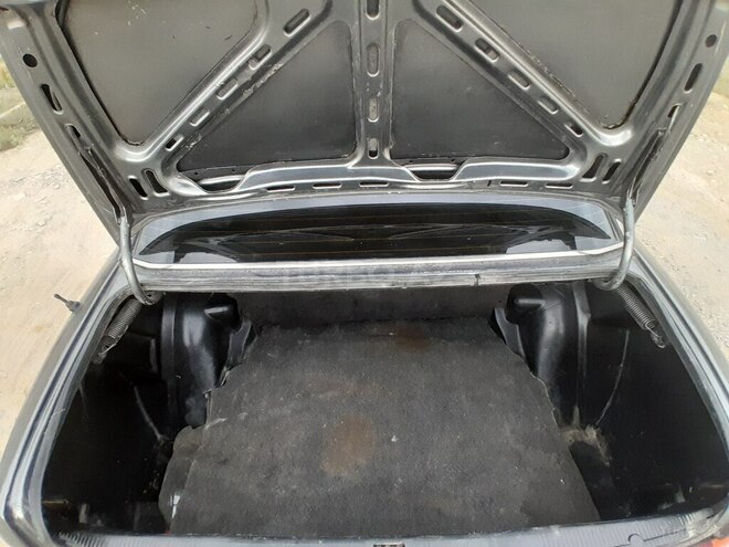 Mercedes 190 1991, 223,180 km - 2.2 l - Salyan
