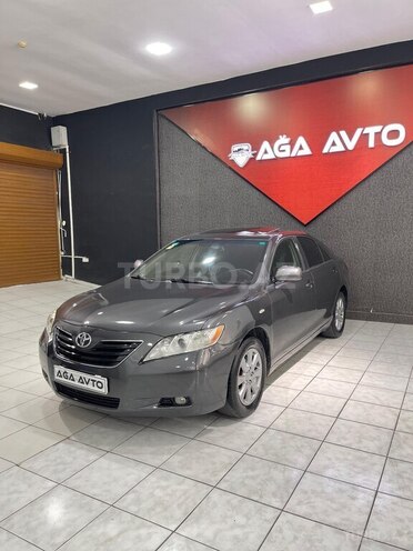 Toyota Camry-1