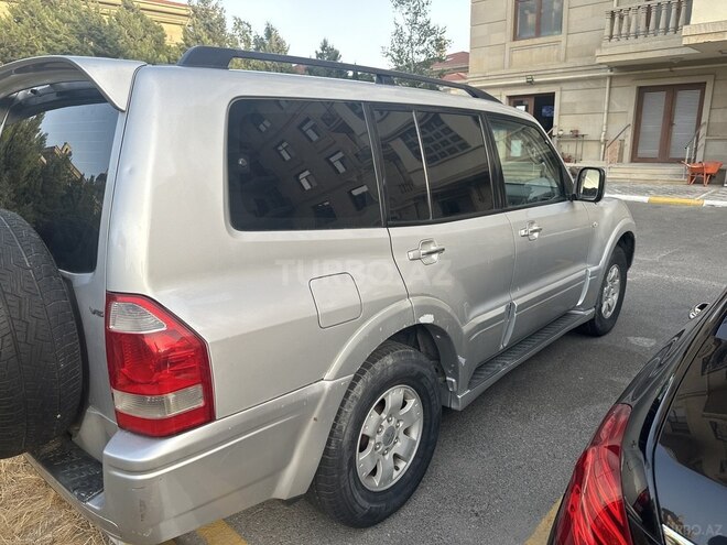 Mitsubishi Pajero 2003, 233,000 km - 3.0 l - Bakı