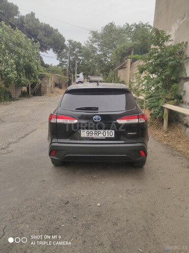 Toyota Corolla Cross 2024, 27,000 km - 2.0 л - Bakı