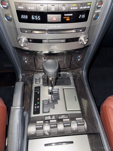Lexus LX 570 2014, 125,000 km - 5.7 л - Bakı
