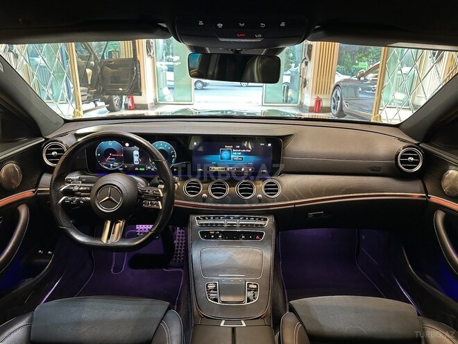 Mercedes E 300 e 2022, 73,000 km - 2.0 л - Bakı