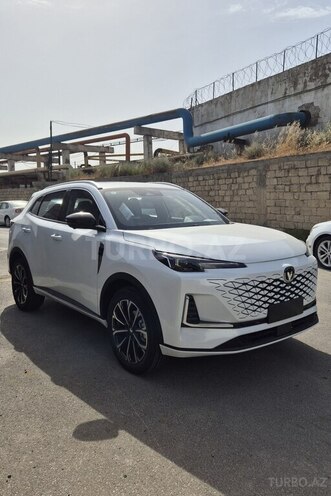 Changan CS 55 Plus 2025, 0 km - 1.5 l - Bakı