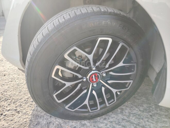 Toyota Aqua 2017, 130,000 km - 1.5 l - Bakı