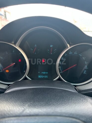 Chevrolet Cruze 2011, 305,435 km - 1.6 l - Bakı
