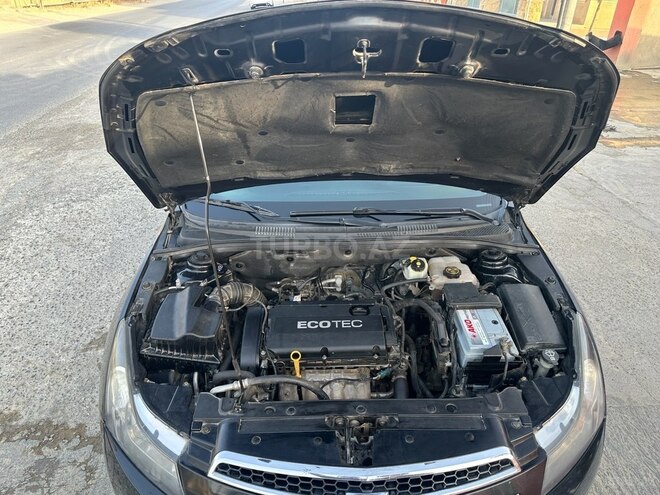 Chevrolet Cruze 2011, 305,435 km - 1.6 l - Bakı