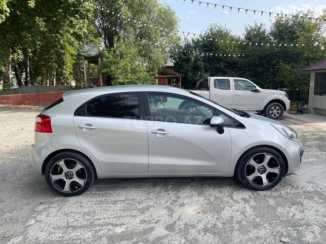 Kia Rio 2011, 250,000 km - 1.3 l - Ağdaş