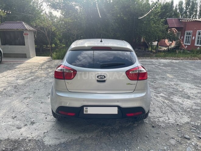 Kia Rio 2011, 250,000 km - 1.3 l - Ağdaş
