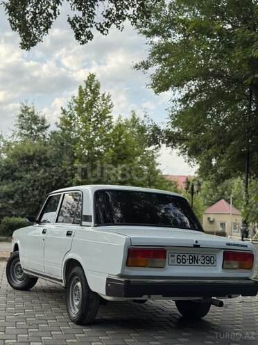 LADA (VAZ) 2107 2006, 44,000 km - 1.5 l - Yevlax