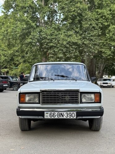LADA (VAZ) 2107 2006, 44,000 km - 1.5 l - Yevlax