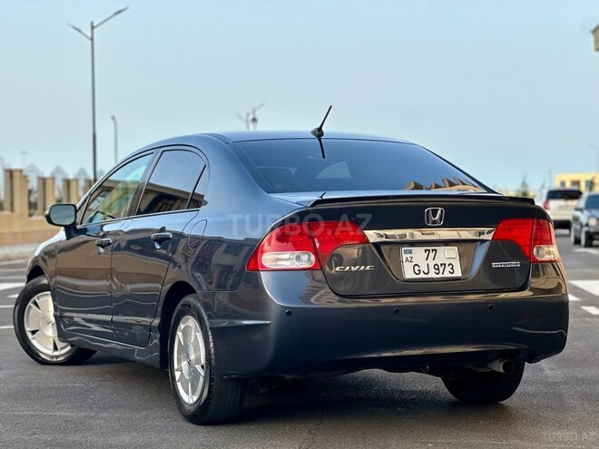 Honda Civic 2008, 325,421 km - 1.3 л - Sumqayıt