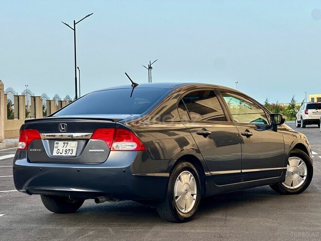 Honda Civic 2008, 325,421 km - 1.3 л - Sumqayıt