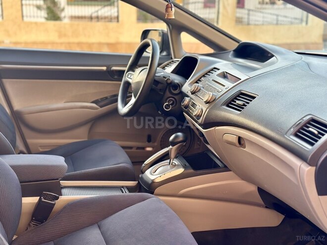 Honda Civic 2008, 325,421 km - 1.3 л - Sumqayıt