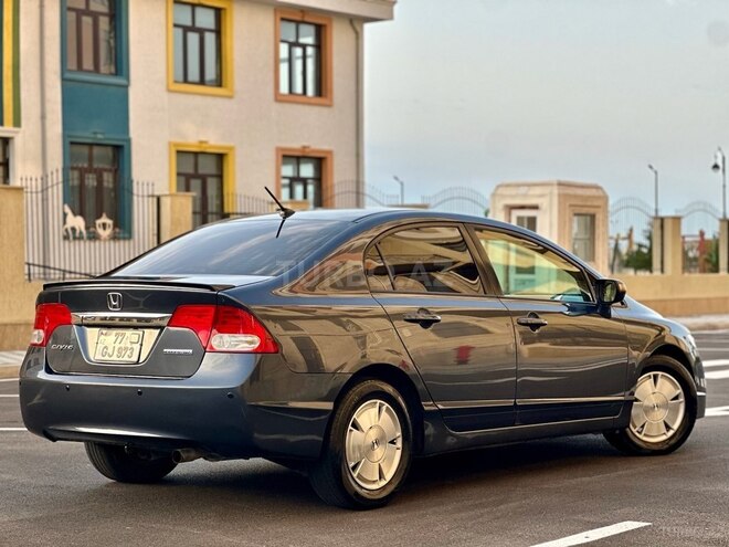 Honda Civic 2008, 325,421 km - 1.3 л - Sumqayıt