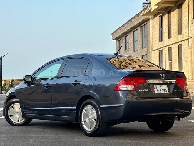 Honda Civic 2008, 325,421 km - 1.3 л - Sumqayıt