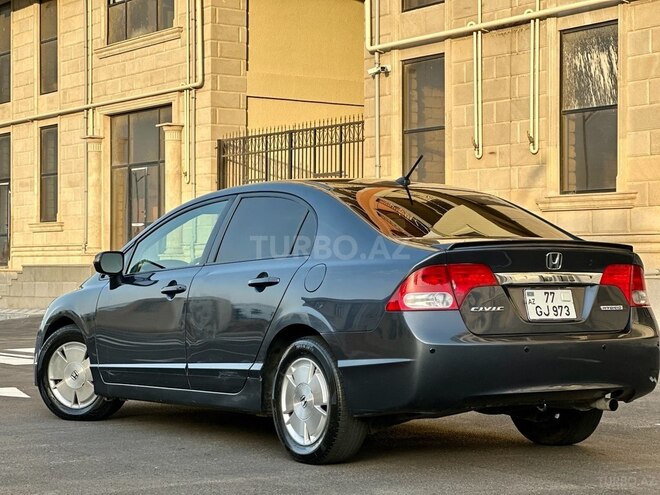 Honda Civic 2008, 325,421 km - 1.3 л - Sumqayıt