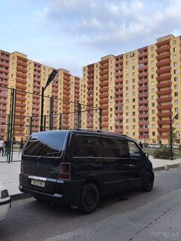 Mercedes V 220 2000, 420,000 km - 2.2 l - Sumqayıt