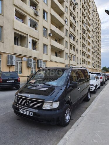 Mercedes V 220 2000, 420,000 km - 2.2 l - Sumqayıt