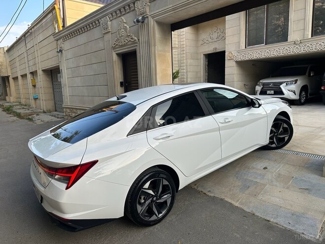 Hyundai Elantra 2024, 37,000 km - 2.0 л - Bakı