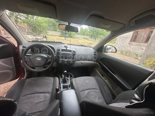 Kia  2008, 316,385 km - 1.6 l - Lənkəran
