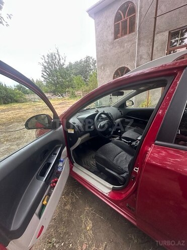 Kia  2008, 316,385 km - 1.6 l - Lənkəran