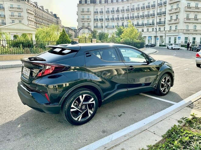 Toyota C-HR 2023, 61,000 km - 1.8 l - Bakı