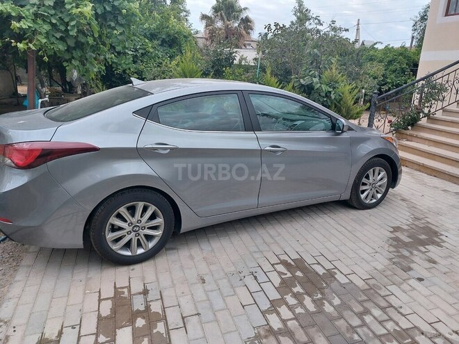 Hyundai Elantra 2015, 134,000 km - 1.8 л - Bakı