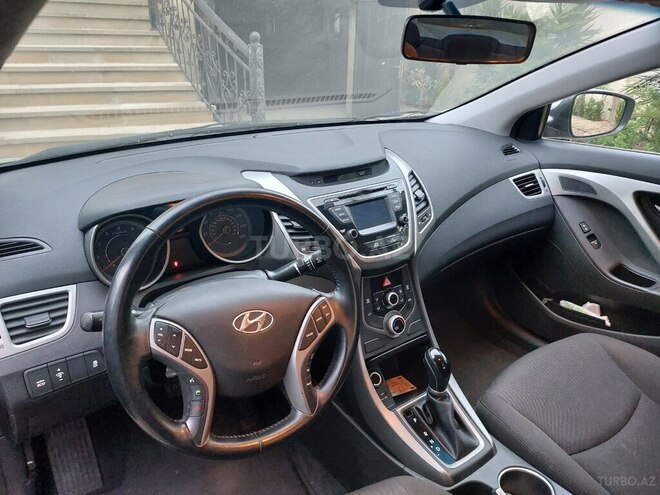 Hyundai Elantra 2015, 134,000 km - 1.8 л - Bakı
