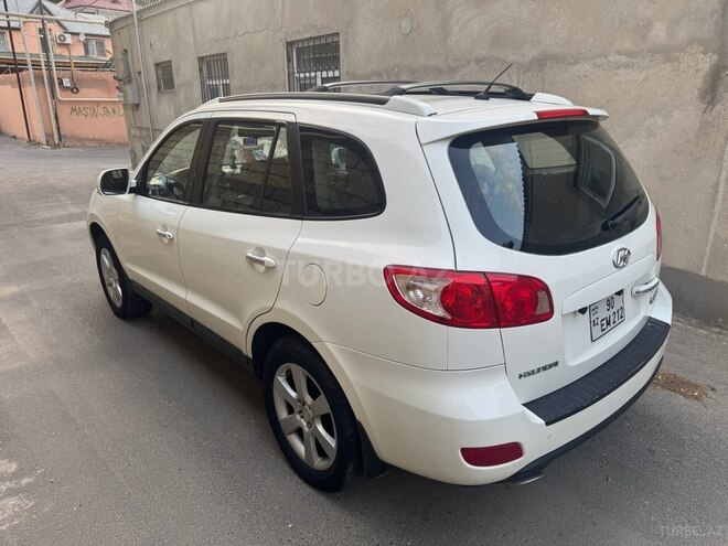 Hyundai Santa Fe-7