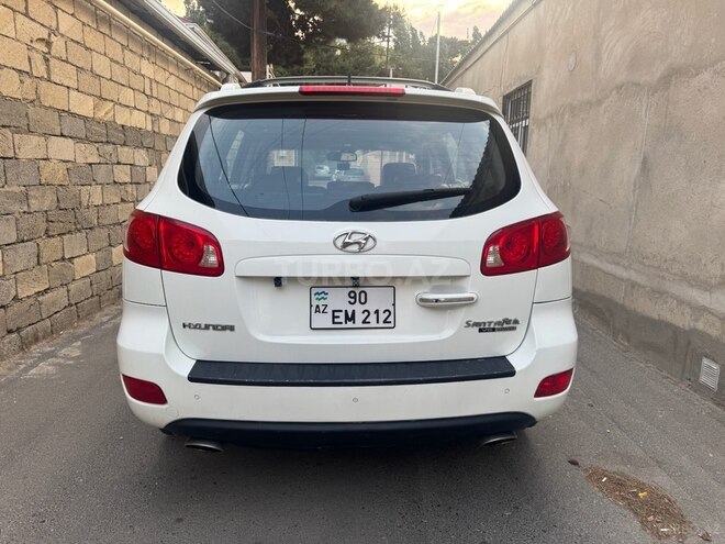 Hyundai Santa Fe-8