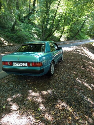 Mercedes 190 1992, 341,298 km - 1.8 l - Şəki