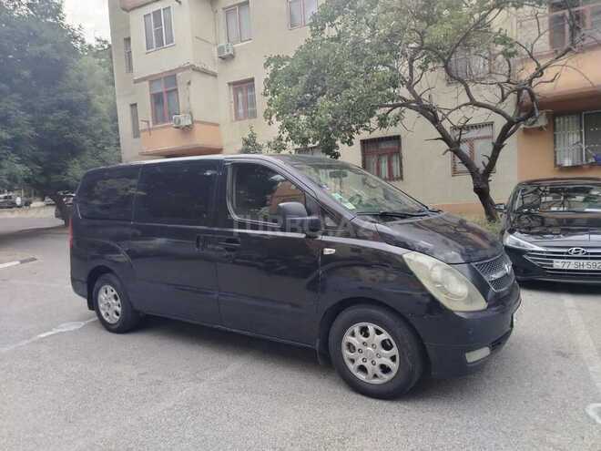 Hyundai H-1 2010, 320,000 km - 2.5 л - Bakı