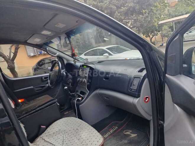 Hyundai H-1 2010, 320,000 km - 2.5 л - Bakı