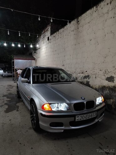 BMW 323-6