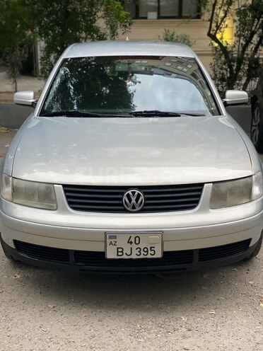 Volkswagen Passat 2000, 295,000 km - 1.8 l - Bakı