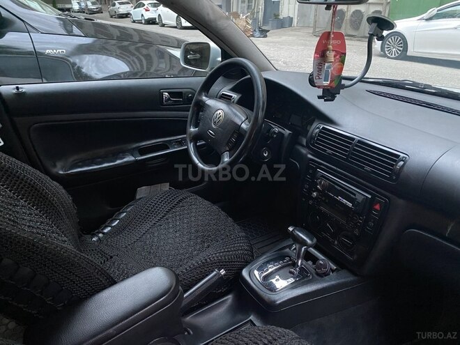 Volkswagen Passat 2000, 295,000 km - 1.8 l - Bakı