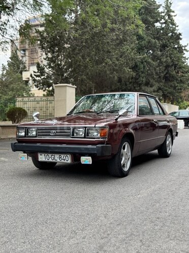 Toyota Carina 1982, 55,000 km - 1.5 l - Bakı