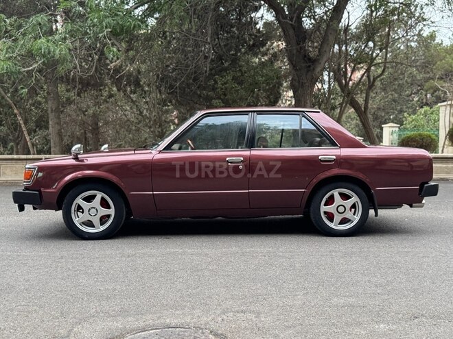 Toyota Carina 1982, 55,000 km - 1.5 l - Bakı