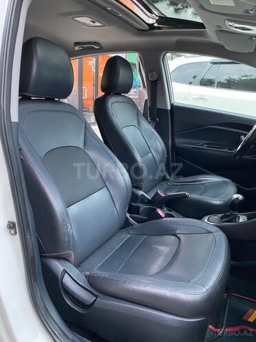 Kia Rio-16