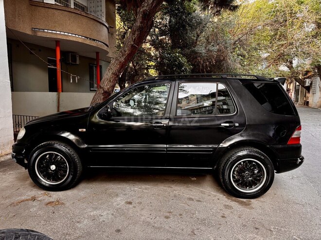 Mercedes ML 320 4MATIC 1999, 200,000 km - 3.2 l - Bakı