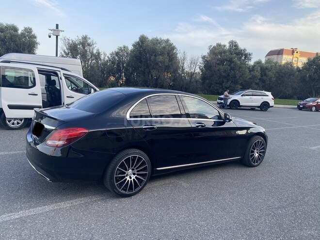 Mercedes C 300-4