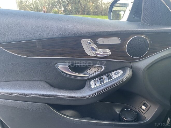 Mercedes C 300-12