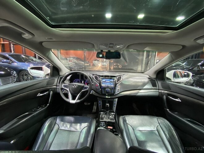 Hyundai i40-13