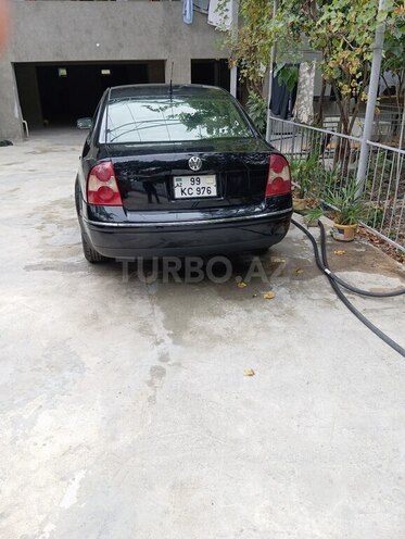 Volkswagen Passat 2003, 295,000 km - 2.0 l - Kürdəmir